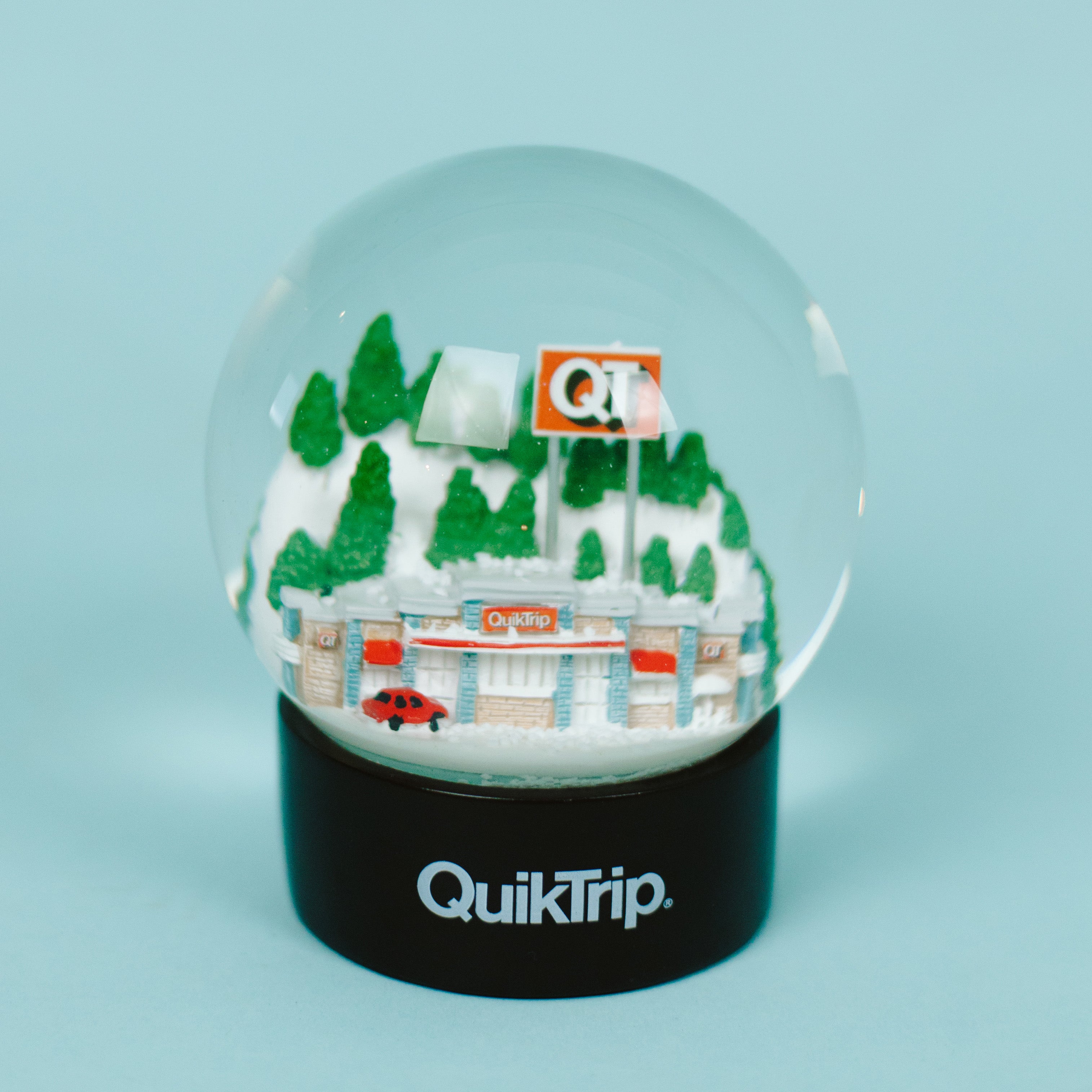 QuikTrip Snow Globe