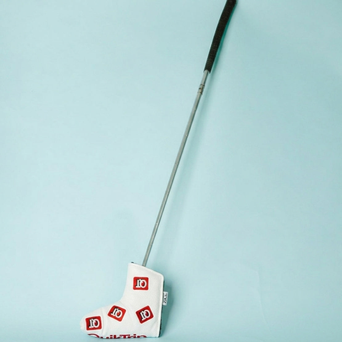 QT Blade Putter Cover (White)